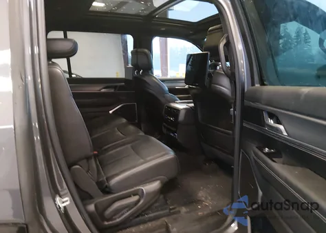 2024 Jeep Wagoneer Series Ii Carbide 4X4 z USA, uszkodzony, nr VIN 1C4SJVBP1RS159091